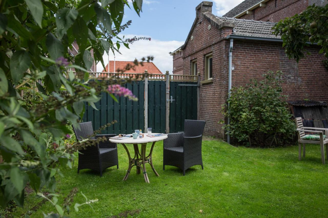 D' Ald Skoalle - Sfeervol Appartement In Oude School. Wijtgaard Eksteriør billede